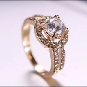 Fashion Zirconia Ring Size 8